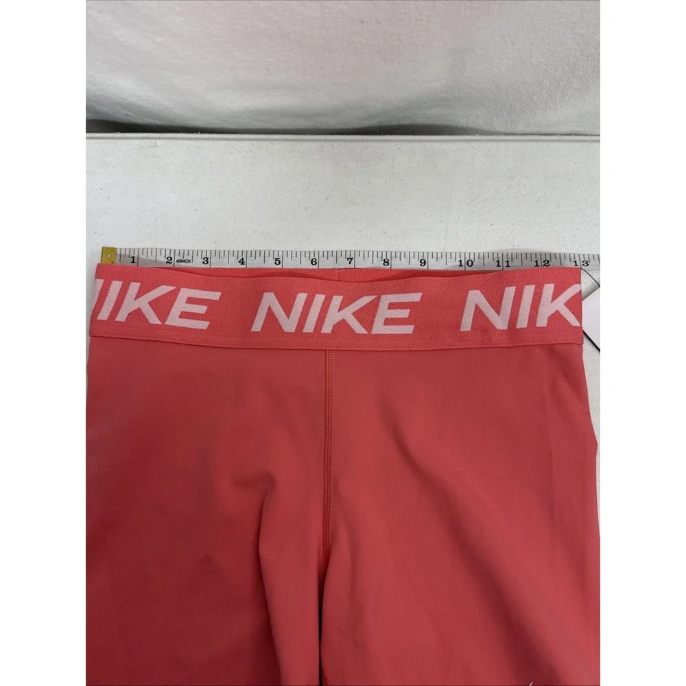 Nike Dri Fit Women's Training 5